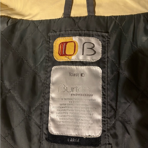 Burton Toast Snowboard jacket size Large.Super stylish.Serious offers only👍🏼 - Picture 6 of 6